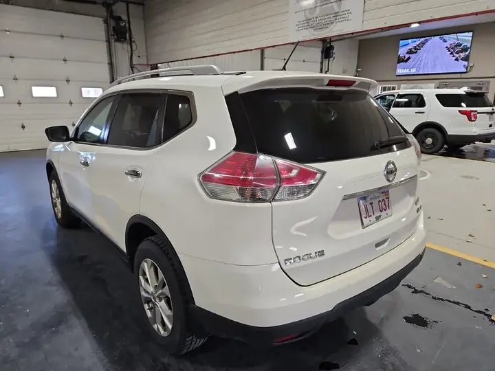 Nissan Rogue 2016 photo 3