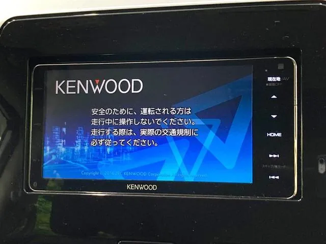 Nissan Serenade 2018 photo 4