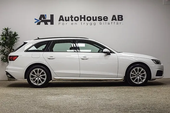 Audi A4 2022 photo 3