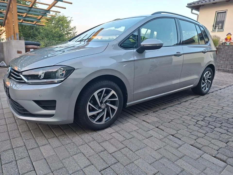 Volkswagen Golf Sportsvan