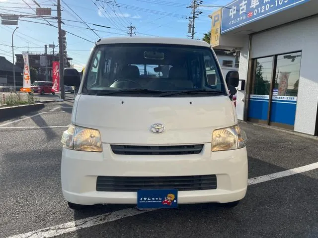 Toyota Light Ace Gl 2011 photo 2