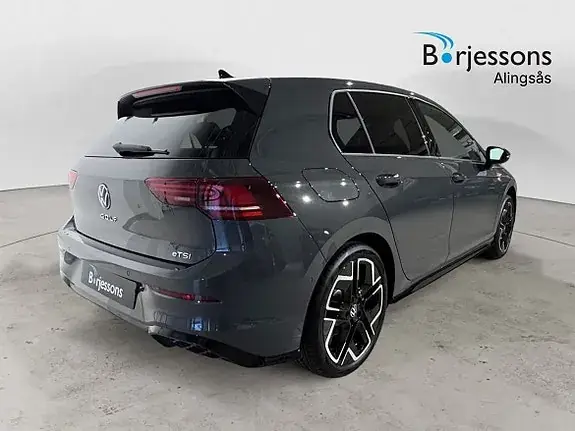 Volkswagen Golf I 2026 photo 3