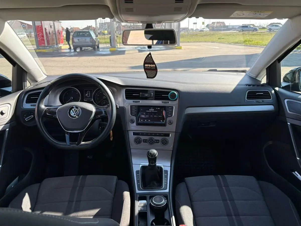 Volkswagen Golf 2014 photo 2