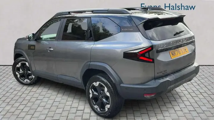 Dacia Bigster 2025 photo 2