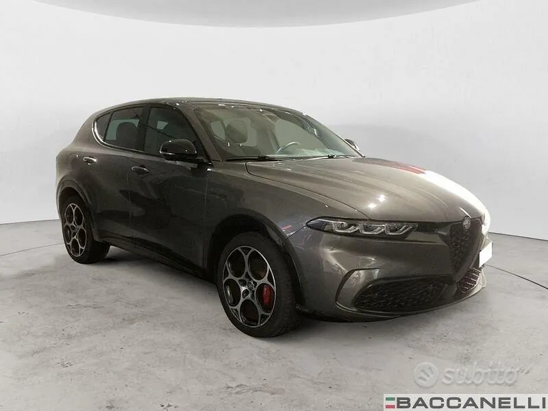 Alfa Romeo Tonale 2025 photo 5