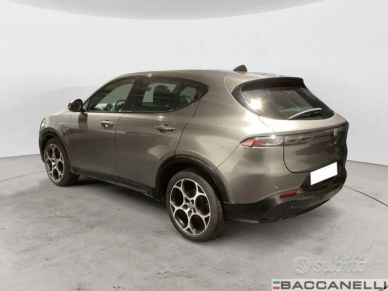 Alfa Romeo Tonale 2025 photo 2