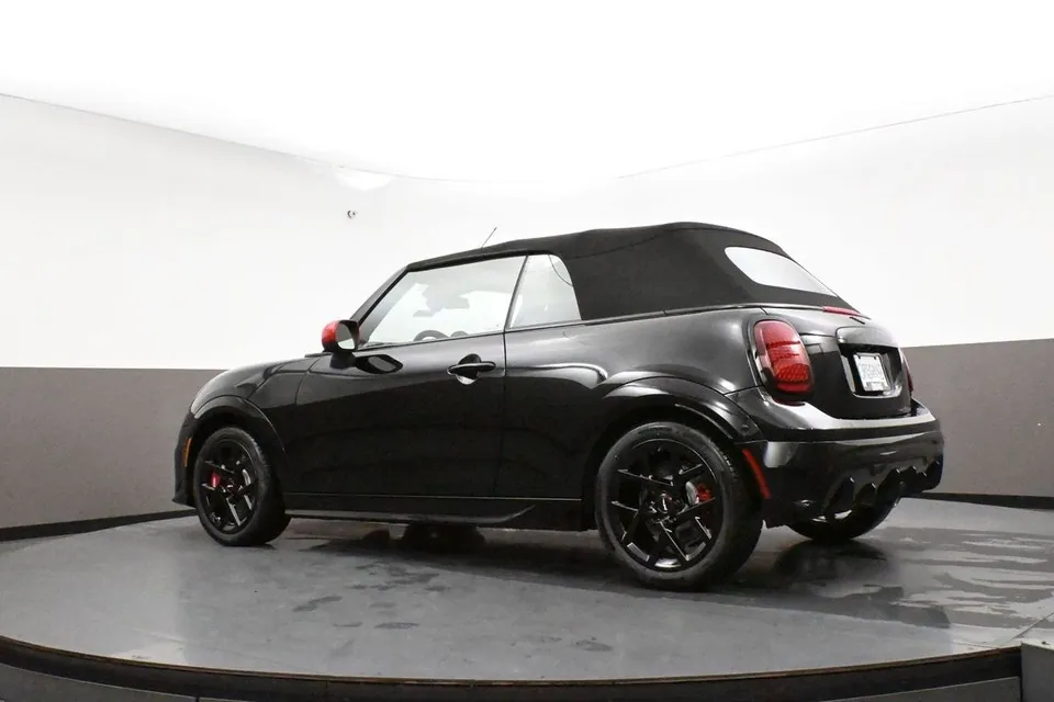 Mini Convertible 2026 photo 4
