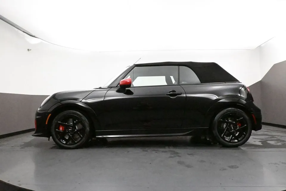 Mini Convertible 2026 photo 5