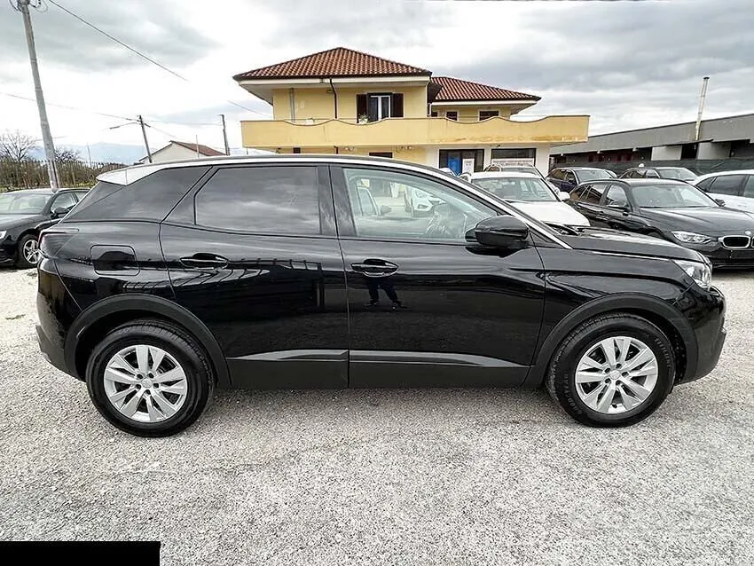 Peugeot 3008 2019 photo 4
