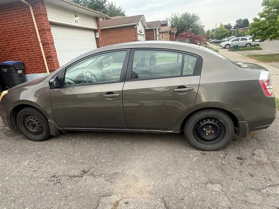 Nissan Sentra 2009 photo 3