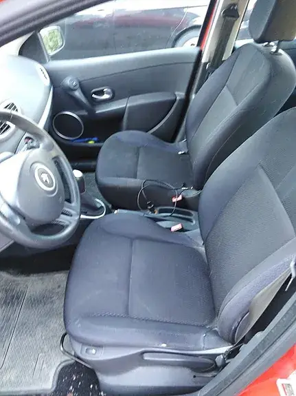 Renault Clio 2006 photo 3