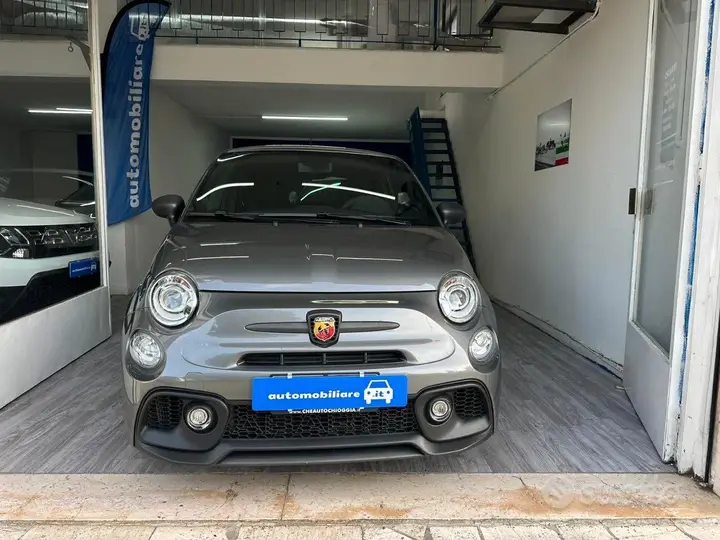 Abarth 595 2020 photo 2