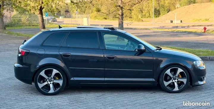 Audi A3 2009 photo 3