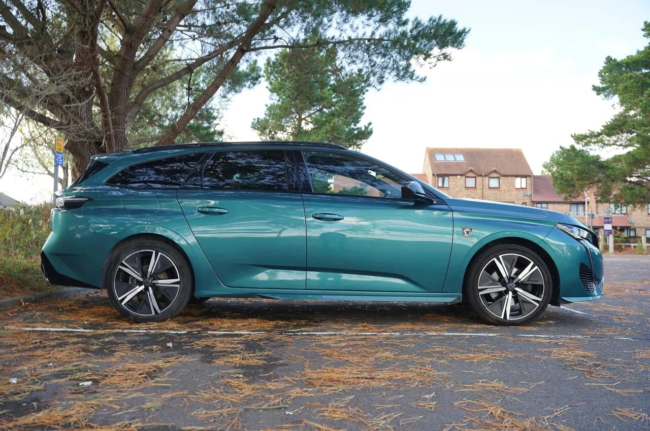 Peugeot 308 2024 photo 4