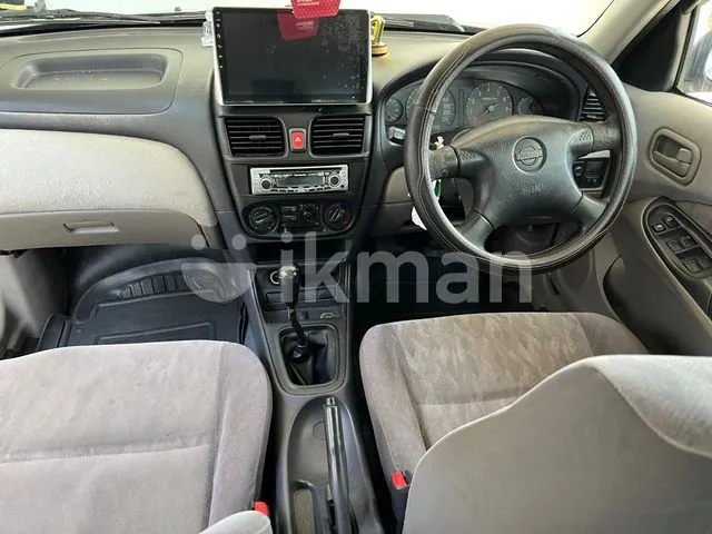 Nissan Sunny 2001 photo 3