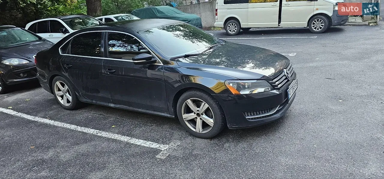 Volkswagen Passat 2013 photo 2