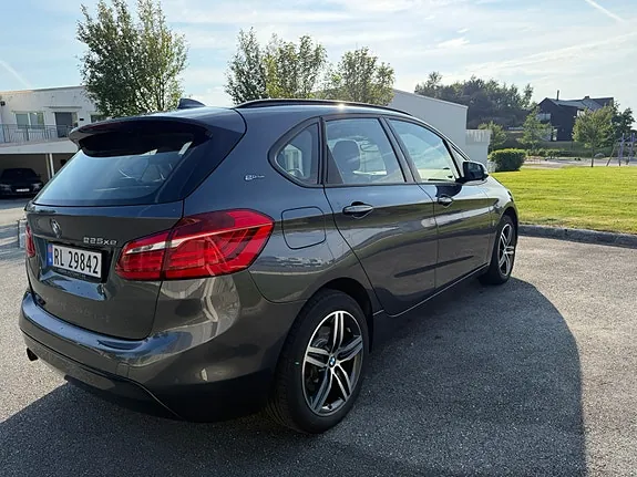 BMW 225Xe 2018 photo 4