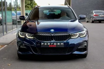 BMW Série 3 2022 photo 2