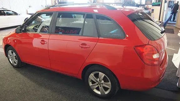 Skoda Fabia 2014 photo 3
