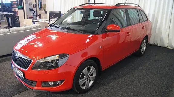 Skoda Fabia 2014 photo 4
