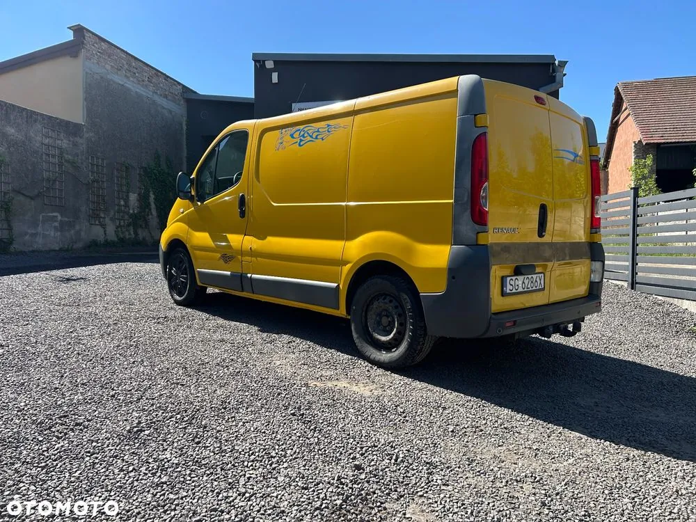 Renault Trafic 2009 photo 3