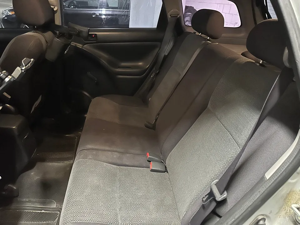 Toyota Matrix 2004 photo 5