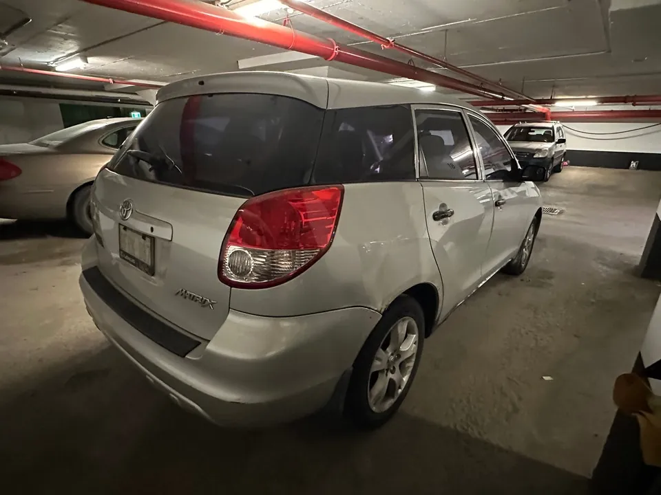 Toyota Matrix 2004 photo 3