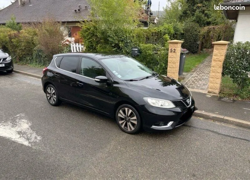Nissan Pulsar 2016 photo 2