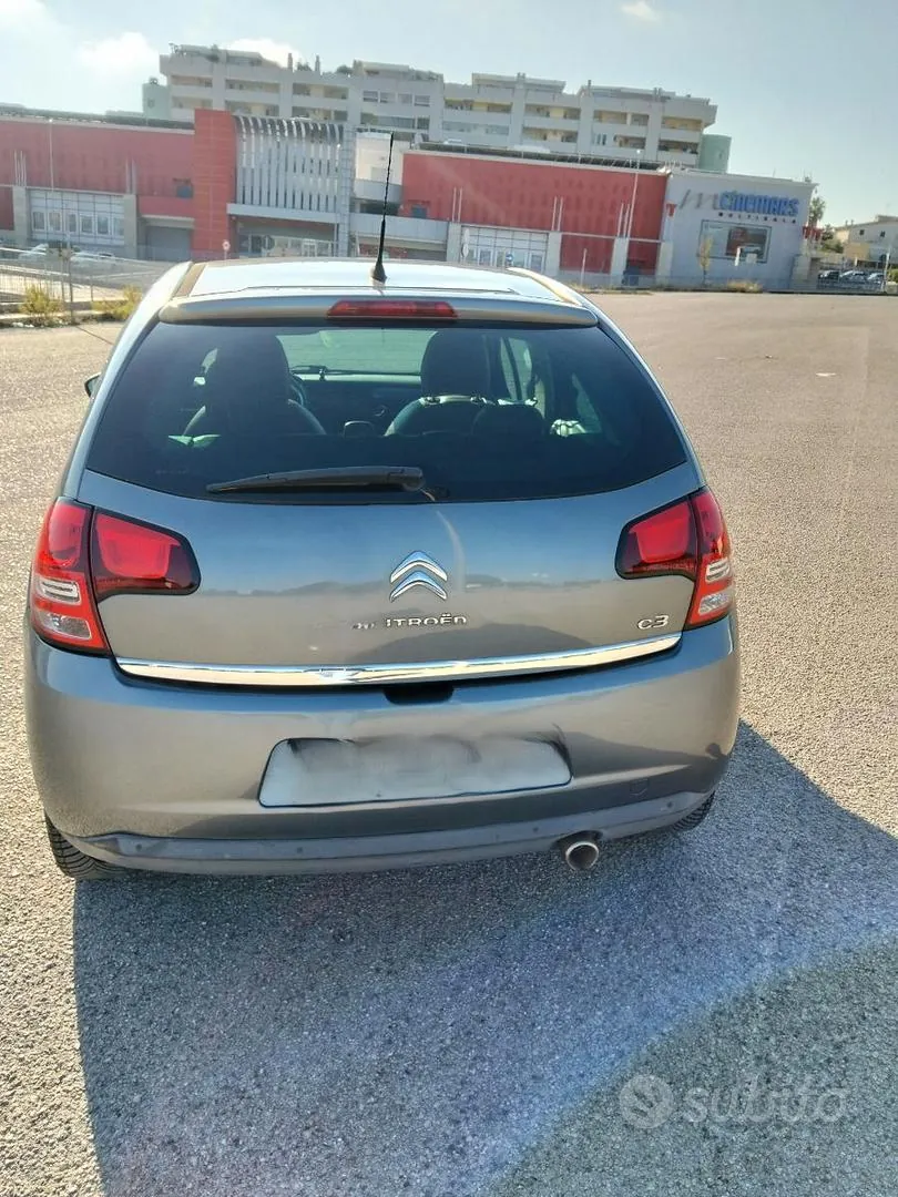 Citroen C3 2011 photo 3