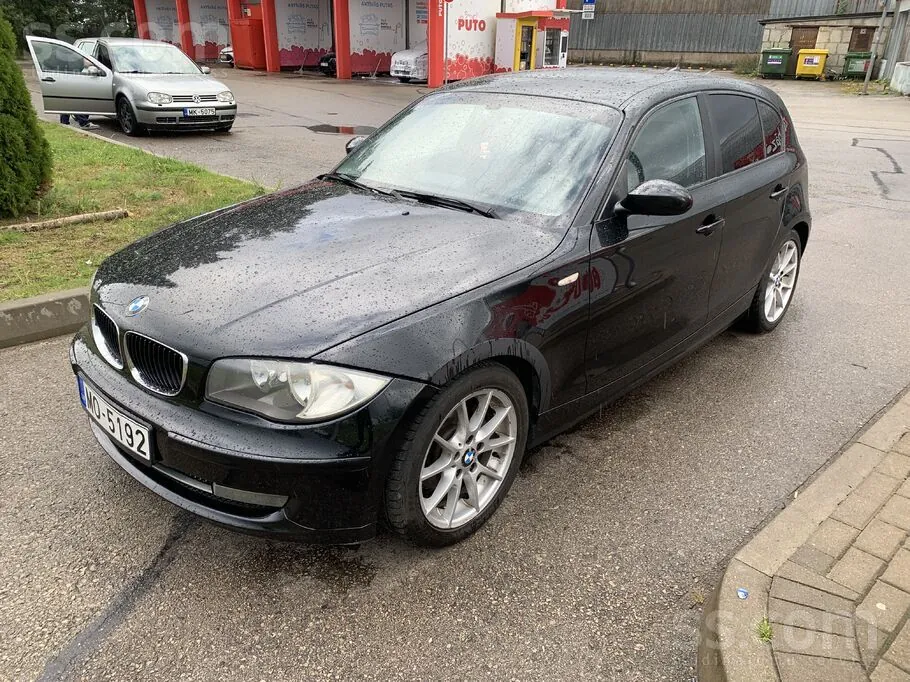 BMW 120 2008 photo 2