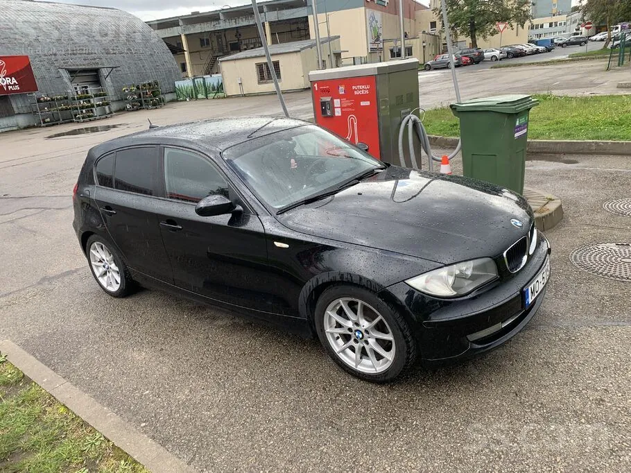 BMW 120 2008 photo 4