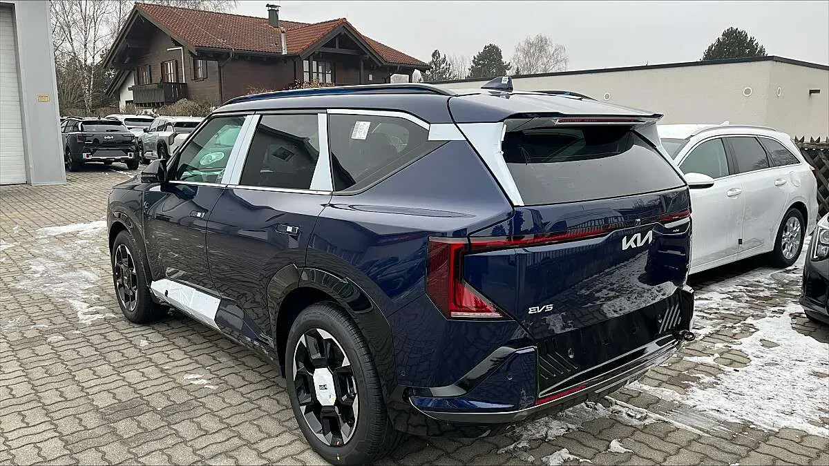 Kia Ev5 photo 2