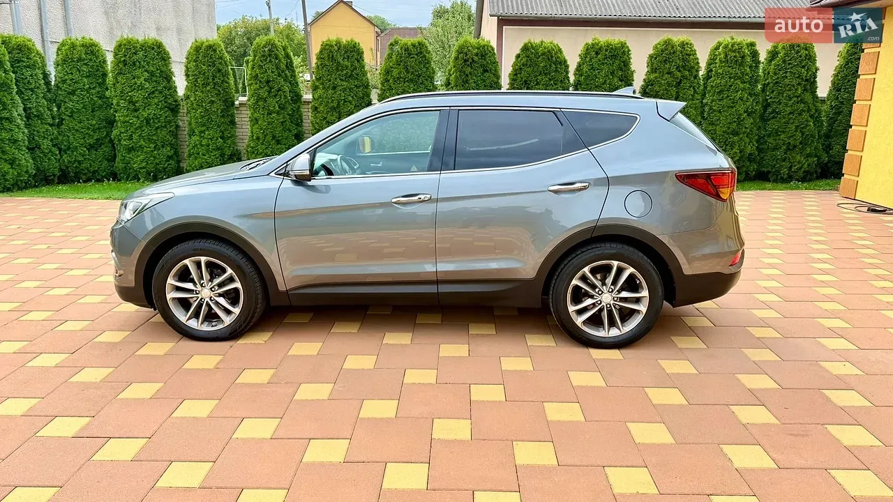 Hyundai Santa Fe 2017 photo 4