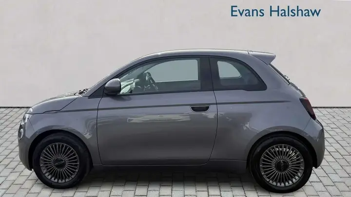Fiat 500E 2022 photo 4