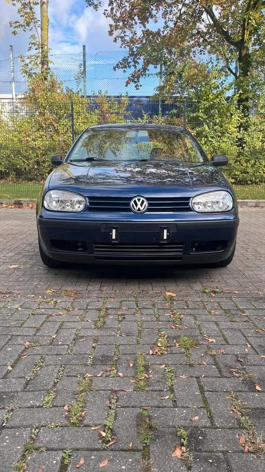 Volkswagen Golf 4