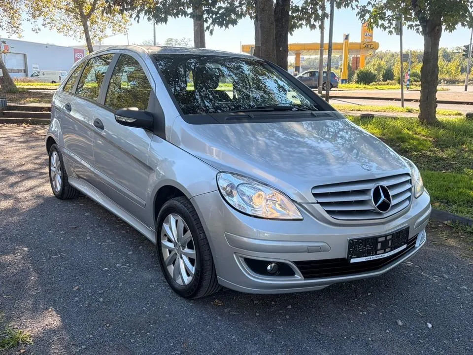 Mercedes-Benz B 170