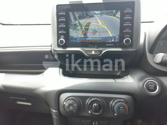 Toyota Yaris 2023 photo 5