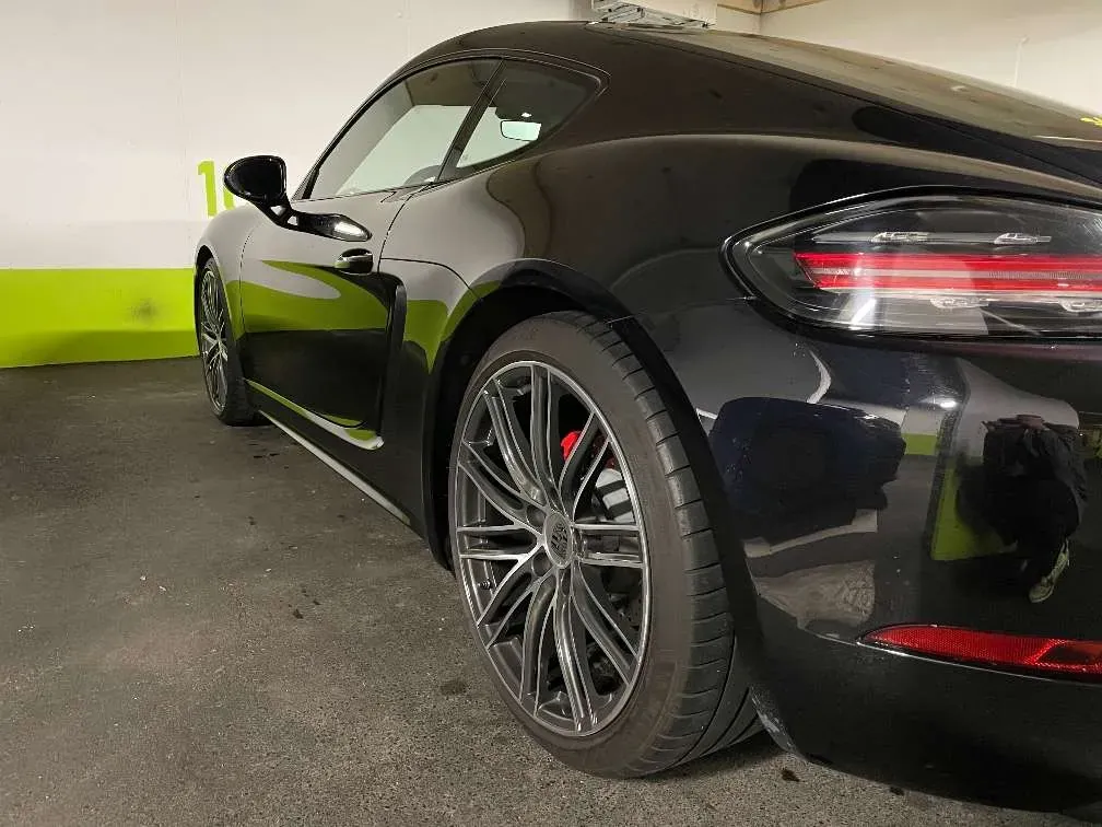 Porsche 718 Cayman S