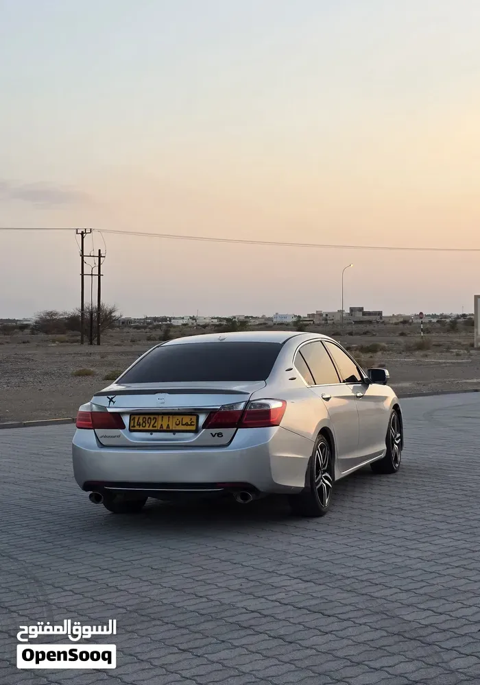 Honda Accord 2015 photo 4