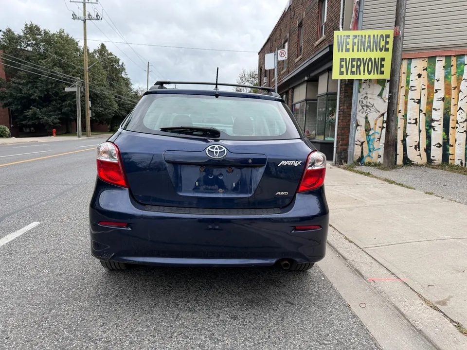 Toyota Matrix 2013 photo 3