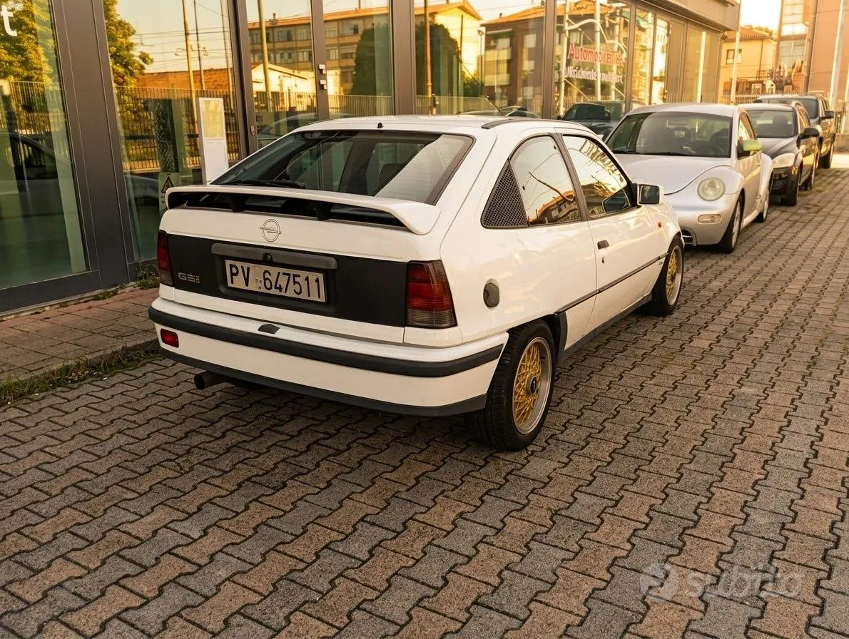 Opel Kadett 1987 photo 2