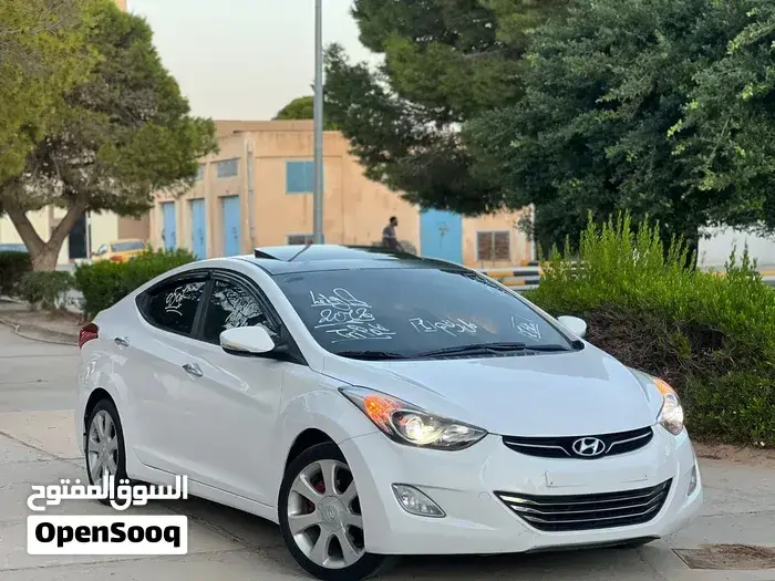 Hyundai Elantra 2013 photo 5