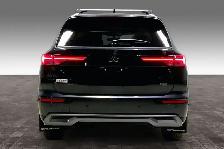 Mitsubishi Outlander 2026 photo 4