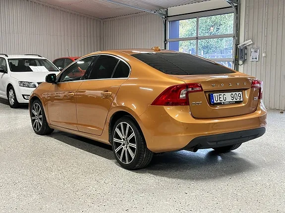 Volvo S60 2011 photo 5