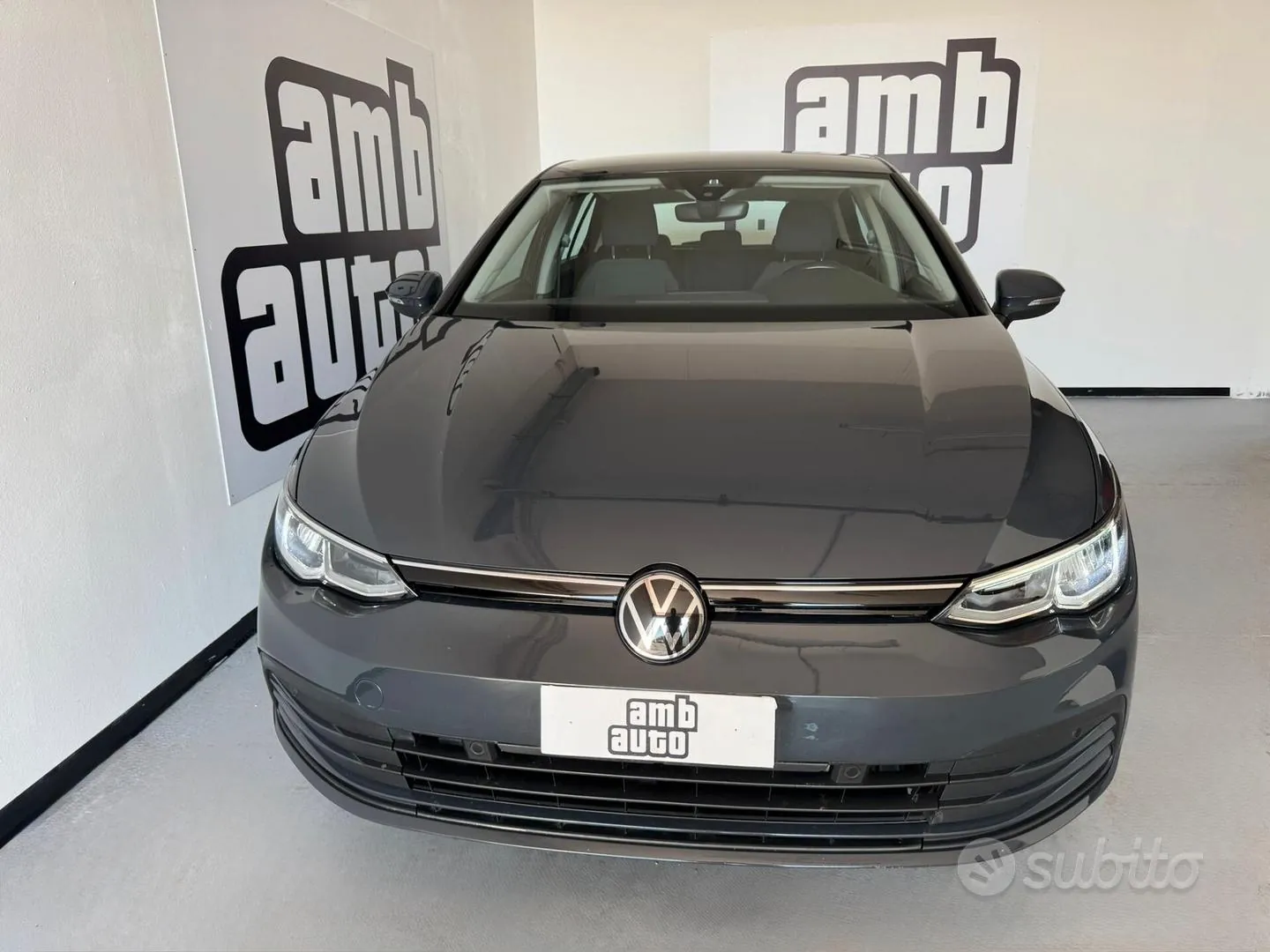 Volkswagen Golf 2023 photo 2