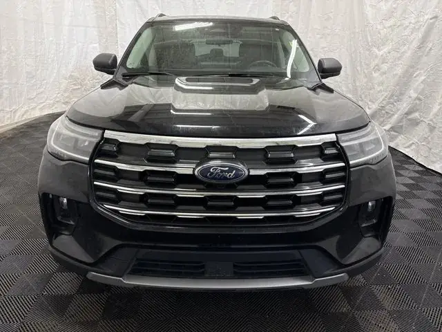 Ford Explorer 2025 photo 5