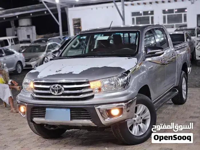 Toyota Hilux 2017 photo 2
