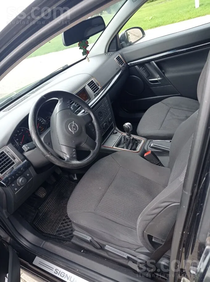 Opel Signum 2003 photo 2