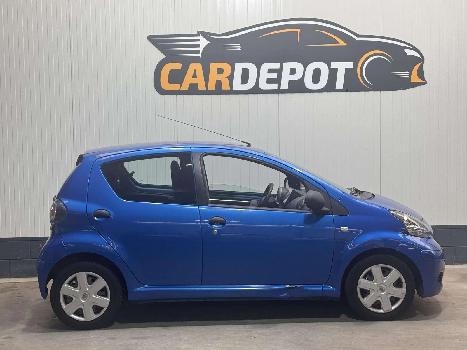 Toyota Aygo 2011 photo 4