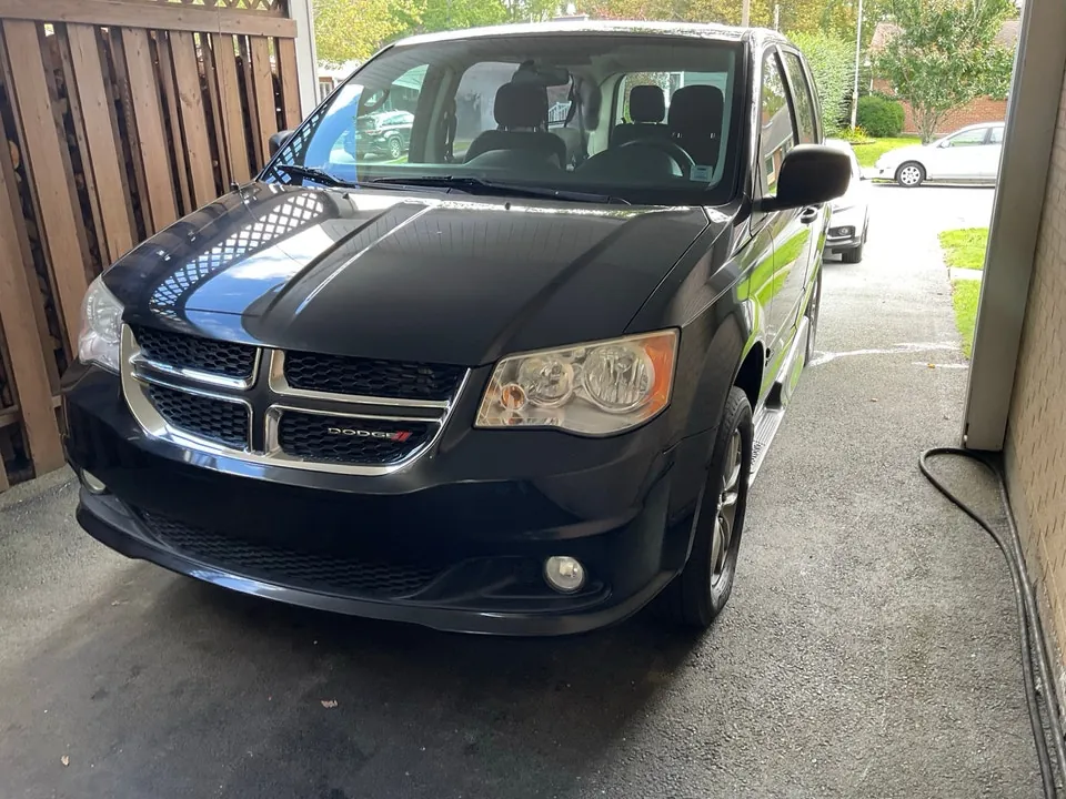 Dodge Caravan